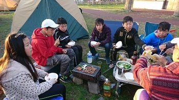 キャンプ第一日目夕食.JPG